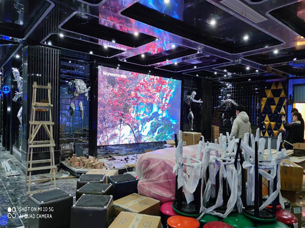 敦化室内P2.5全彩显示屏